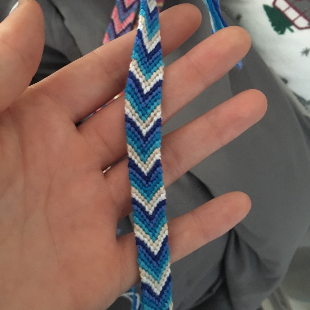 SOLD friendship bracelets - Picture 3 of 3